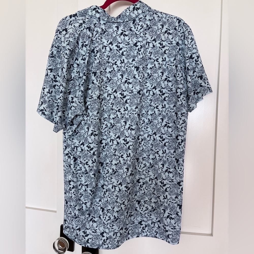 G/FORE Light Blue Floral Print Short Sleeve Polo - Picture 4 of 4